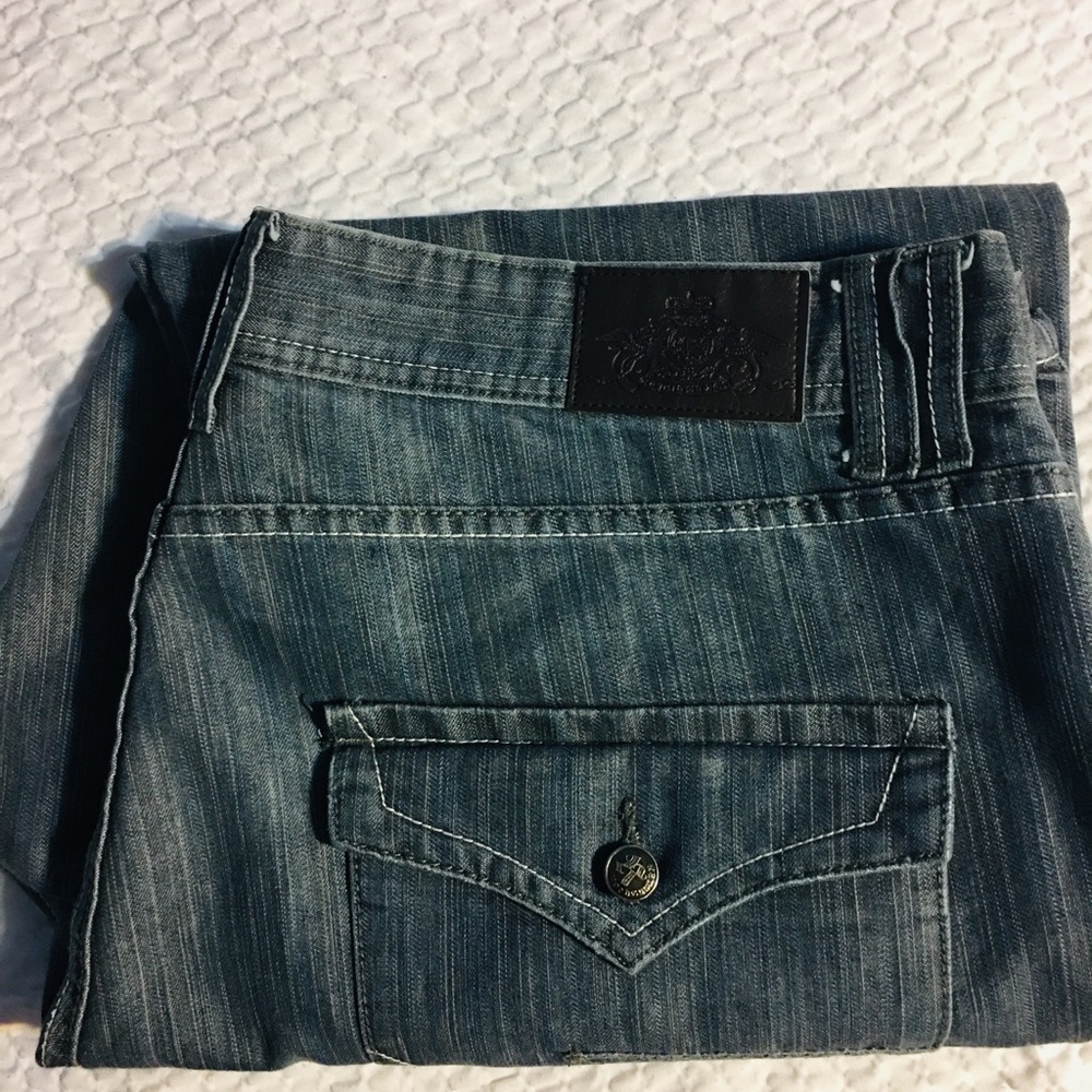 Reputation Jeans - Picture 4 of 4